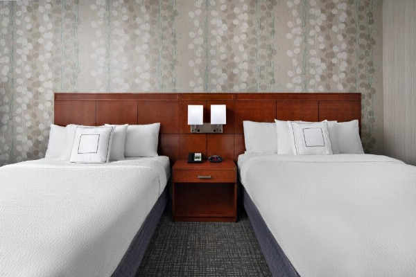 Courtyard by Marriott Raleigh North/Triangle Town Center image 10