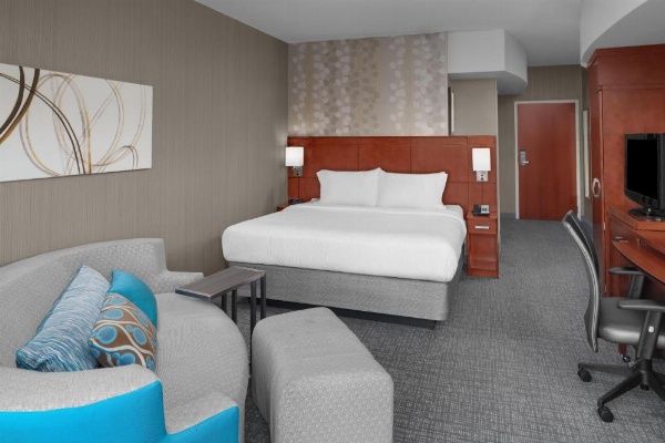 Courtyard by Marriott Raleigh North/Triangle Town Center image 11