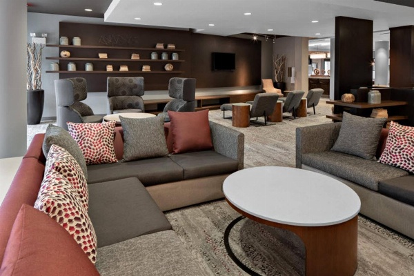 Courtyard by Marriott Raleigh North/Triangle Town Center image 3